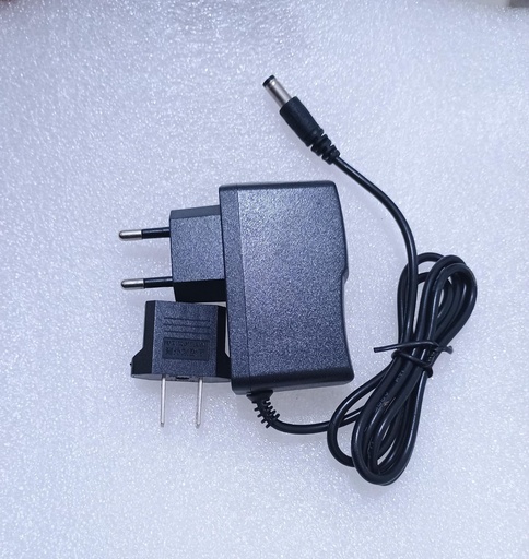 FUENTES EUROPEAS 12V 1A